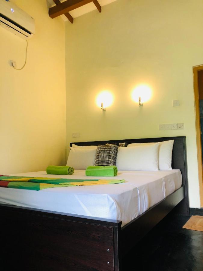 Hotel Sigiri Liya Rest Sigiriya Esterno foto