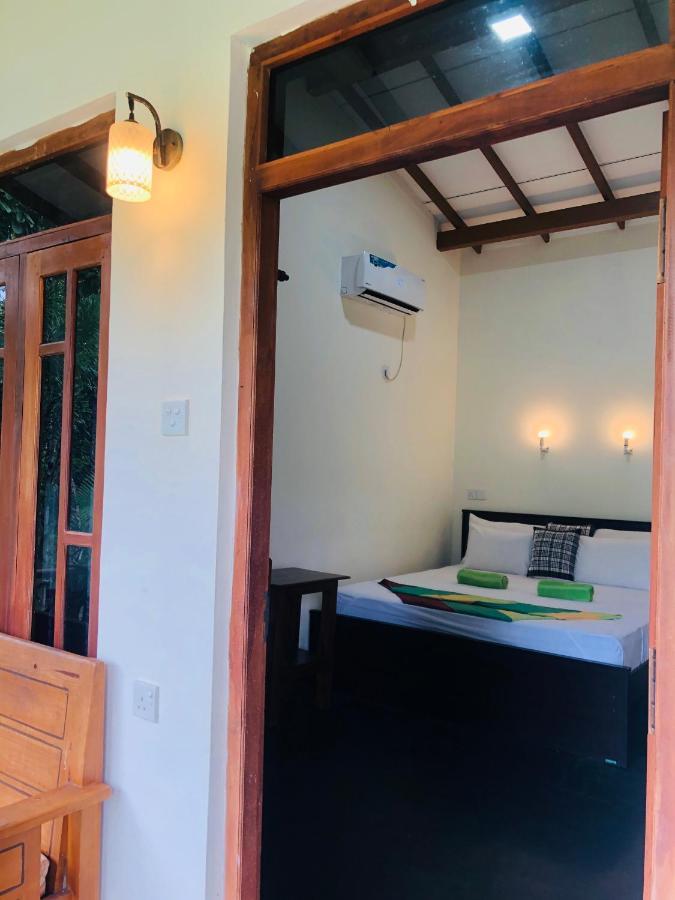 Hotel Sigiri Liya Rest Sigiriya Esterno foto