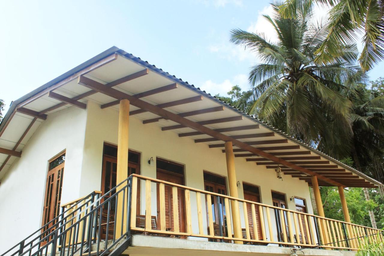 Hotel Sigiri Liya Rest Sigiriya Esterno foto